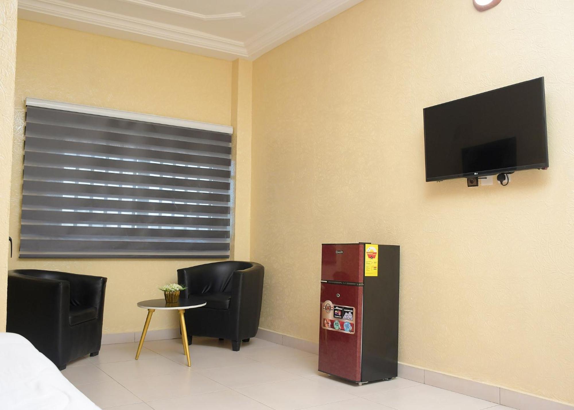 Hotel Mavilla Cotonou Eksteriør bilde