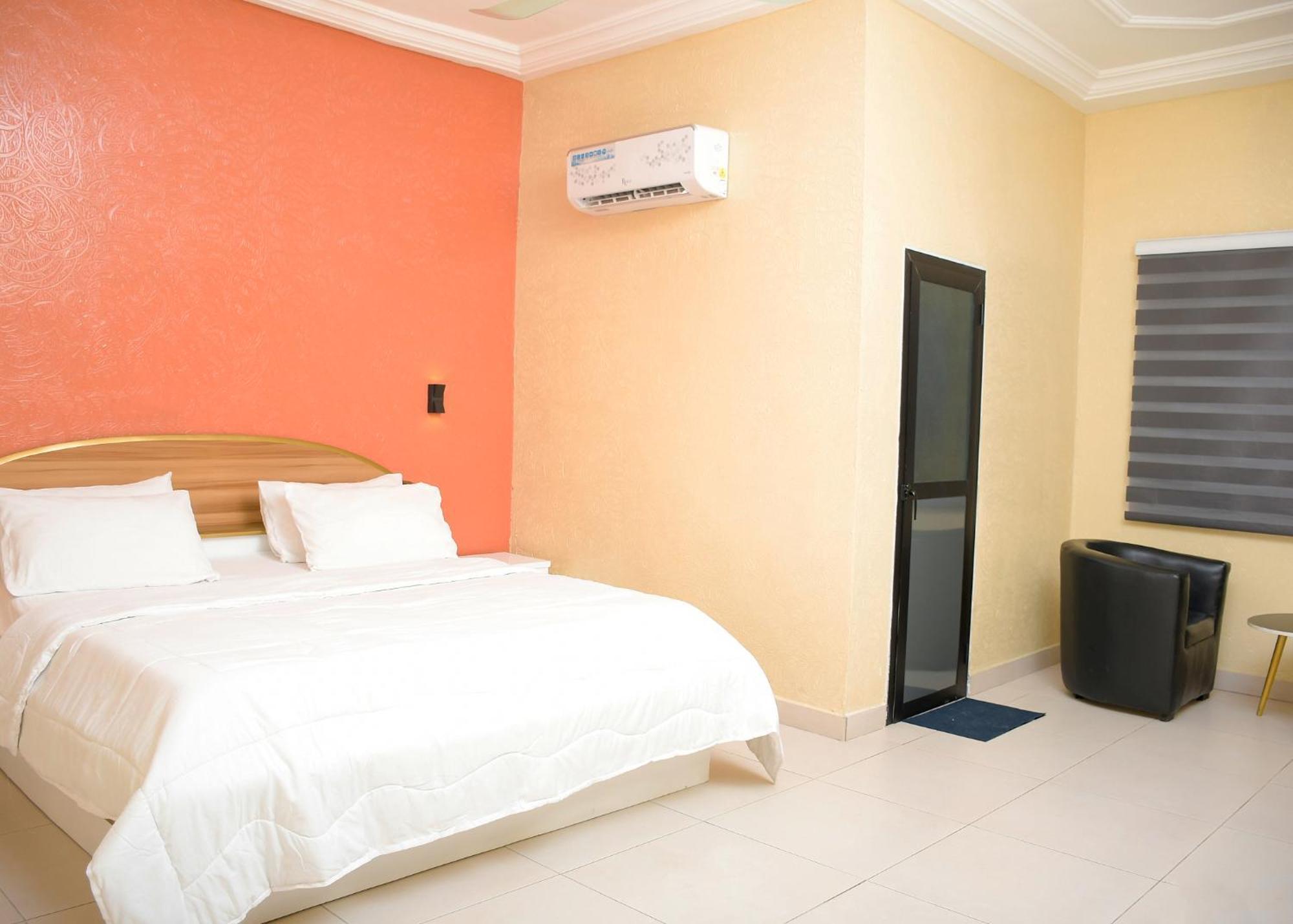 Hotel Mavilla Cotonou Eksteriør bilde