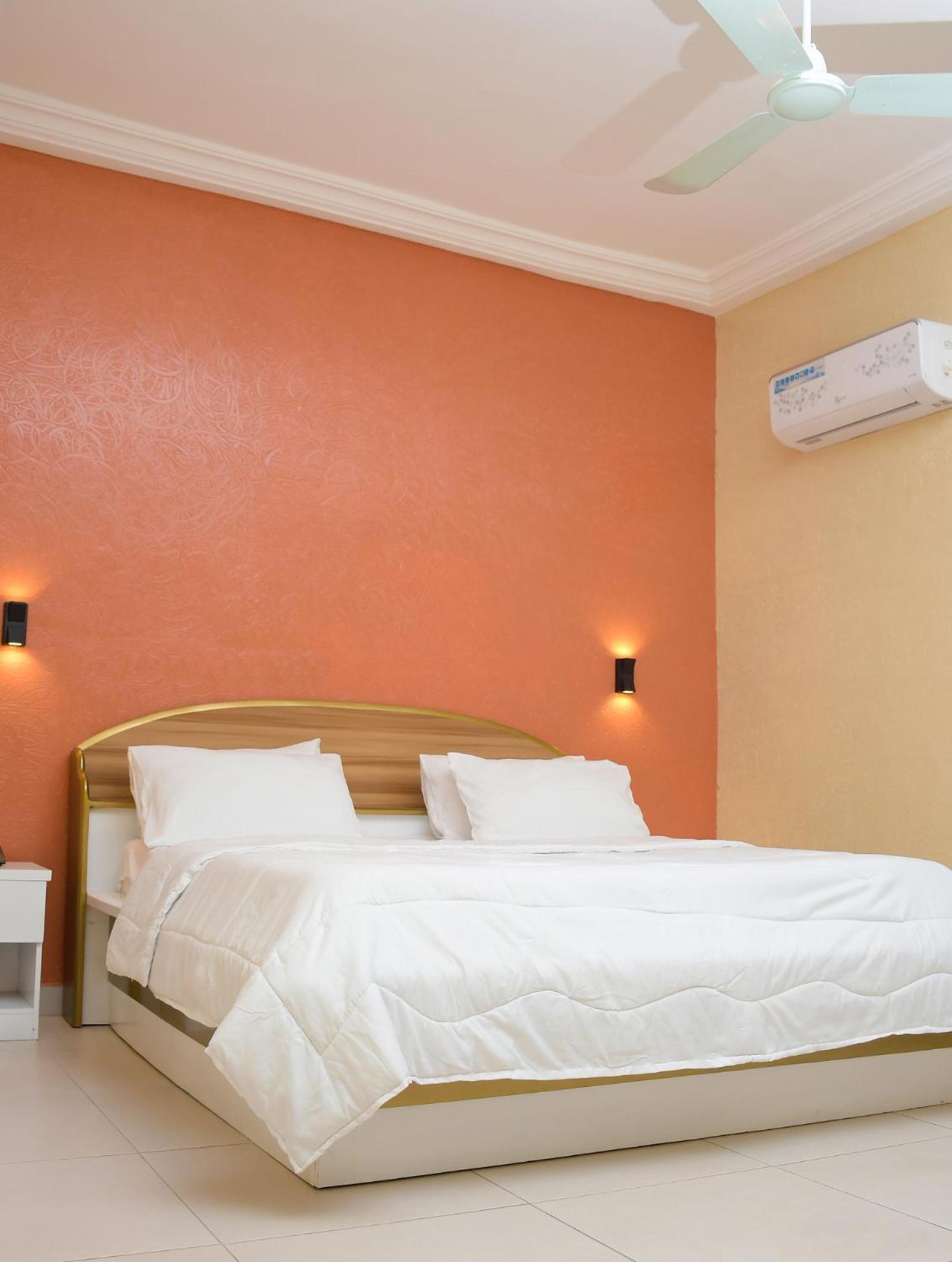 Hotel Mavilla Cotonou Eksteriør bilde